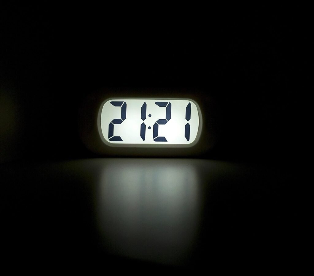Tarifa de luz con discriminación horaria: horas valle, llano y punta explicadas